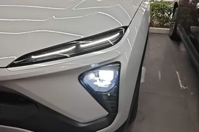 Nio EC6 2020, 55500 км, за 17741 USD - фото 8