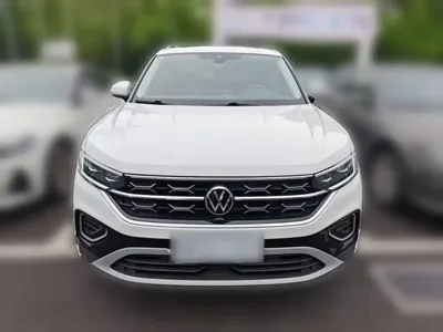 Volkswagen Tayron 2024, 77000 км, за 13599.72 USD
