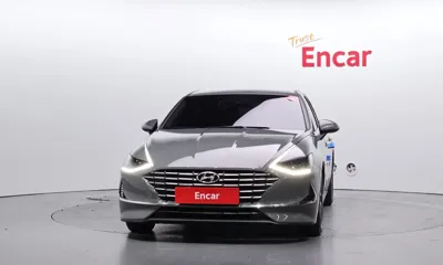 Hyundai Sonata 2022, 101846 км, за 10634.11 USD