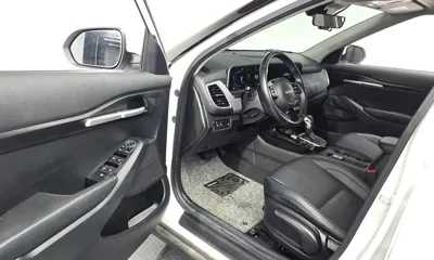 Kia Seltos 2023, 57679 км, за 12793.75 USD - фото 10