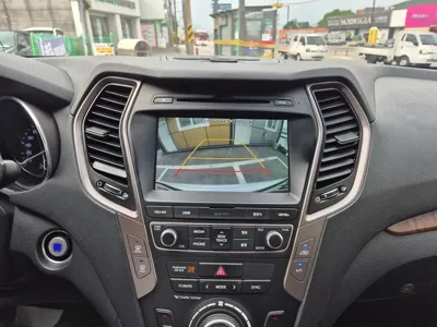 Hyundai Santafe 2017, 141091 км, за 9386.9 USD - фото 8