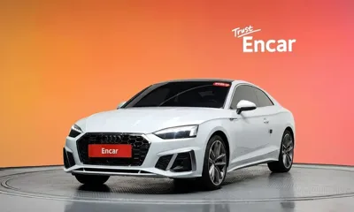 Audi A5 · 2022 год