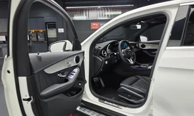 Mercedes-Benz GLC-Class 2022, 3976 км, за 32461.65 USD - фото 10