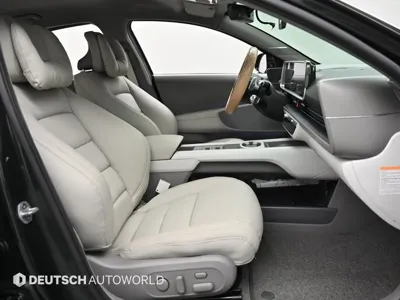 Hyundai Ioniq6 2023, 63155 км, за 22252.86 USD - фото 10