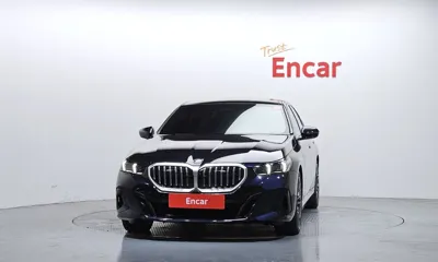 BMW 5-Series 2024, 15557 км, за 46934.49 USD