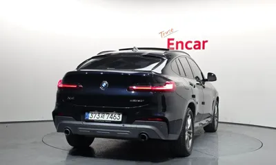 BMW X4 2021, 62356 км, за 29732.4 USD