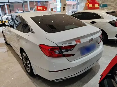 Honda Accord 2020, 81600 км, за 13581.26 USD