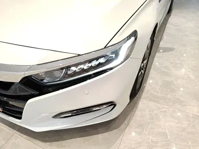 Honda Accord 2020, 81600 км, за 13581.26 USD - фото 24