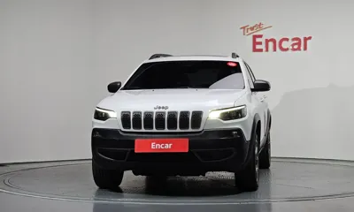 Jeep Cherokee 2020, 74949 км, за 12859.39 USD
