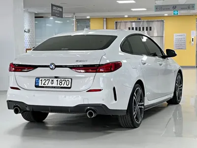 BMW 2-Series 2021, 42971 км, за 15426.02 USD