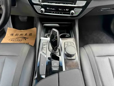 BMW 5 Series 2018, 132000 км, за 16032.74 USD - фото 19