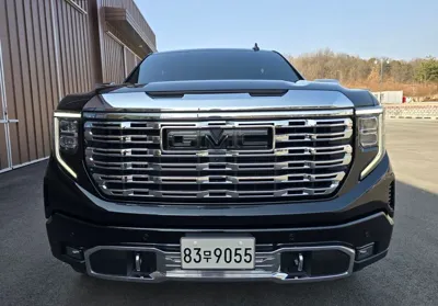 GMC Sierra 2023, 49358 км, за 43277.17 USD