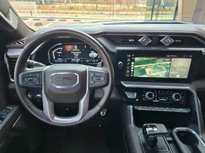 GMC Sierra 2023, 49358 км, за 43277.17 USD - фото 6