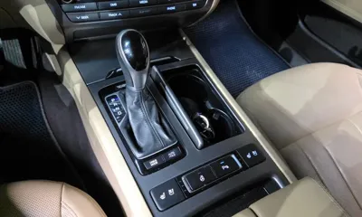 Hyundai Genesis 2016, 177439 км, за 5219.69 USD - фото 9