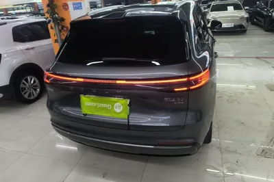 Geely Galaxy Galaxy Xingjian 7 EM-i 2025, 29400 км, за 14935 USD