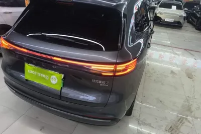 Geely Galaxy Galaxy Xingjian 7 EM-i 2025, 29400 км, за 14935 USD - фото 7