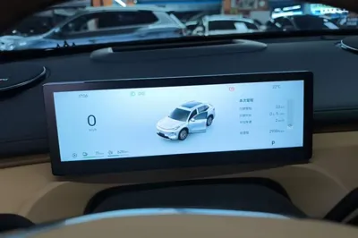 Geely Galaxy Galaxy Xingjian 7 EM-i 2025, 29400 км, за 14935 USD - фото 17