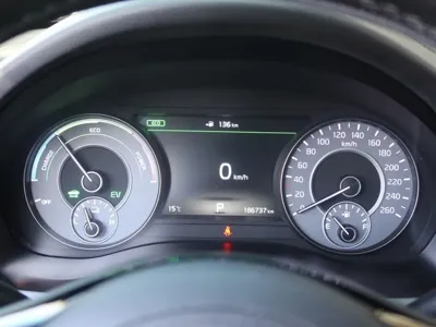 Kia K7 2018, 186000 км, за 7028.37 USD