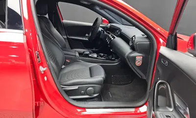 Mercedes-Benz A-Class 2019, 18518 км, за 13004.17 USD - фото 26