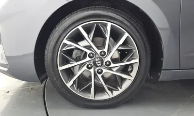 Hyundai Avante 2019, 152139 км, за 5993.49 USD
