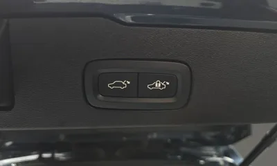 Volvo V60 2021, 28002 км, за 24380.57 USD - фото 20