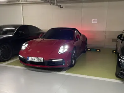 Porsche 911 2021, 9300 км, за 111592.49 USD