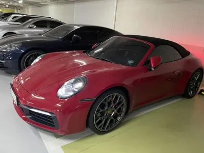 Porsche 911 2021, 9300 км, за 111592.49 USD