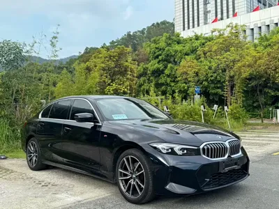 BMW 3 Series 2024, 27000 км, за 33666.21 USD
