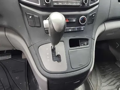 Hyundai Starex 2019, 144812 км, за 7148.48 USD - фото 8