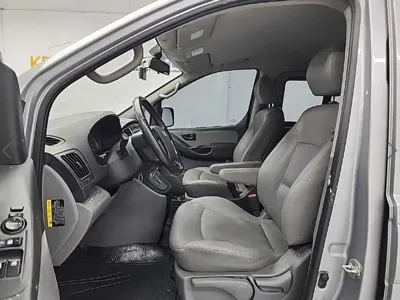 Hyundai Starex 2019, 144812 км, за 7148.48 USD - фото 11