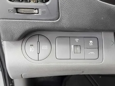 Hyundai Starex 2019, 144812 км, за 7148.48 USD - фото 15