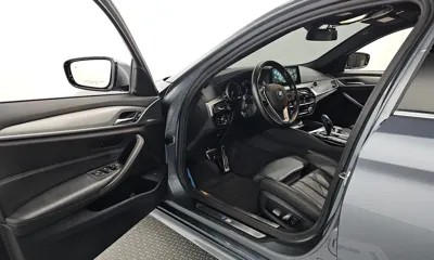 BMW 5-Series 2018, 105309 км, за 13465.58 USD - фото 10