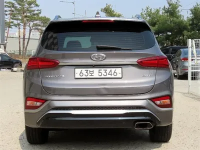 Hyundai Santafe 2019, 154925 км, за 10986.15 USD