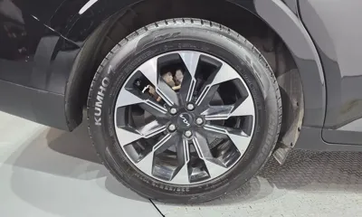 Kia Canival 2023, 43711 км, за 19827.07 USD