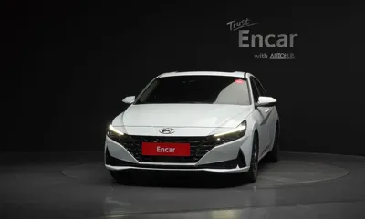 Hyundai Avante 2021, 27608 км, за 13178.8 USD