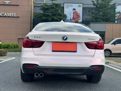 BMW 3 Series GT 2021, 76000 км, за 17492.91 USD