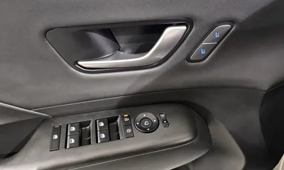 Hyundai Kona 2025, 6827 км, за 19245.92 USD - фото 12