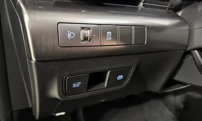 Hyundai Kona 2025, 6827 км, за 19245.92 USD - фото 13