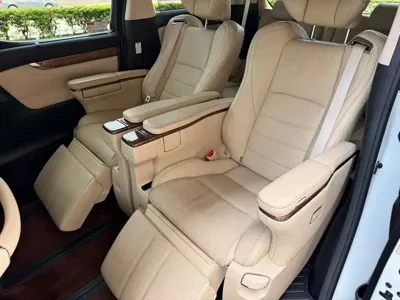 Toyota Alphard 2017, 230000 км, за 49734.17 USD - фото 7