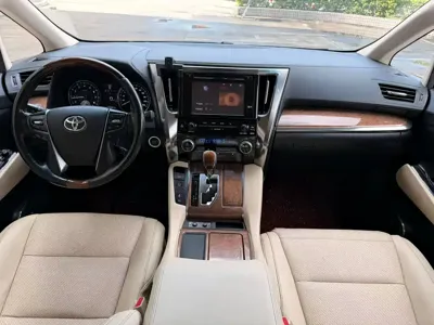 Toyota Alphard 2017, 230000 км, за 49734.17 USD - фото 8