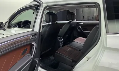 Volkswagen Tiguan 2022, 81115 км, за 16807.83 USD - фото 26
