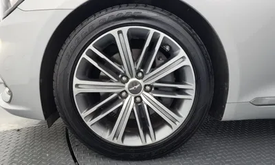 Genesis G80 2018, 123072 км, за 11826.89 USD