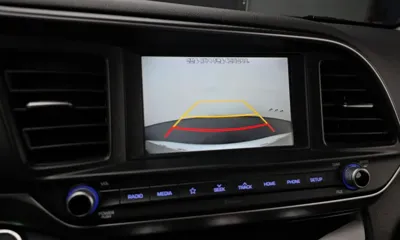 Hyundai Avante 2020, 55073 км, за 7811.47 USD - фото 17