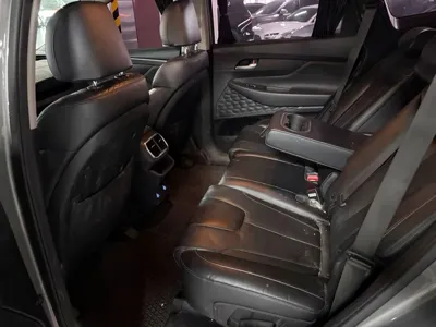 Hyundai Santafe 2019, 199297 км, за 8587.05 USD