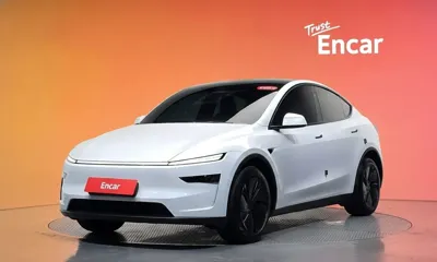 Tesla Model Y · 2026 год