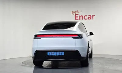 Tesla Model Y 2026, 2468 км, за 35122.33 USD