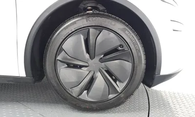 Tesla Model Y 2026, 2468 км, за 35122.33 USD - фото 21