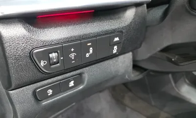 Kia Niro 2022, 54553 км, за 14897.23 USD - фото 18