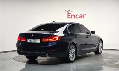 BMW 5-Series 2020, 44738 км, за 18956.06 USD