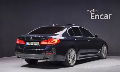 BMW 5-Series 2018, 155792 км, за 12685.41 USD